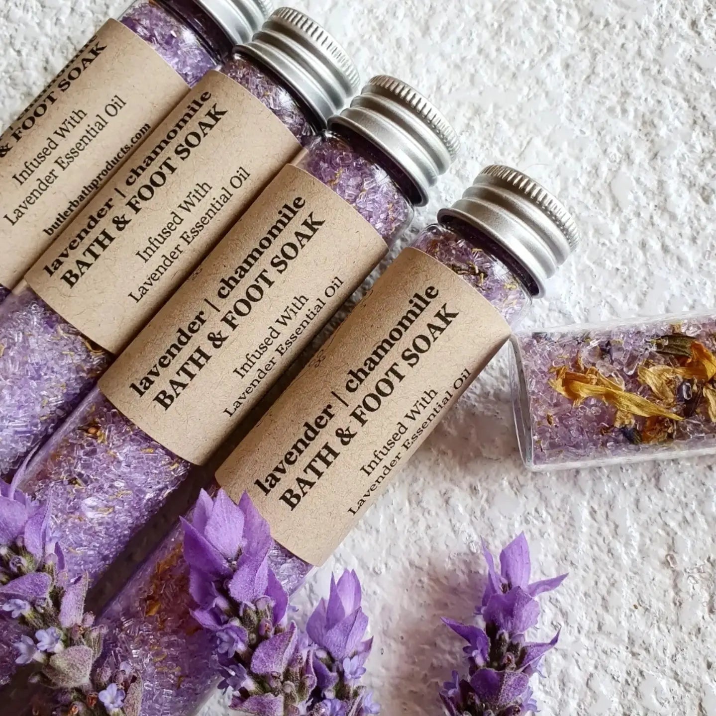 Bath salt soak test tubes – Sugarplum Blooms